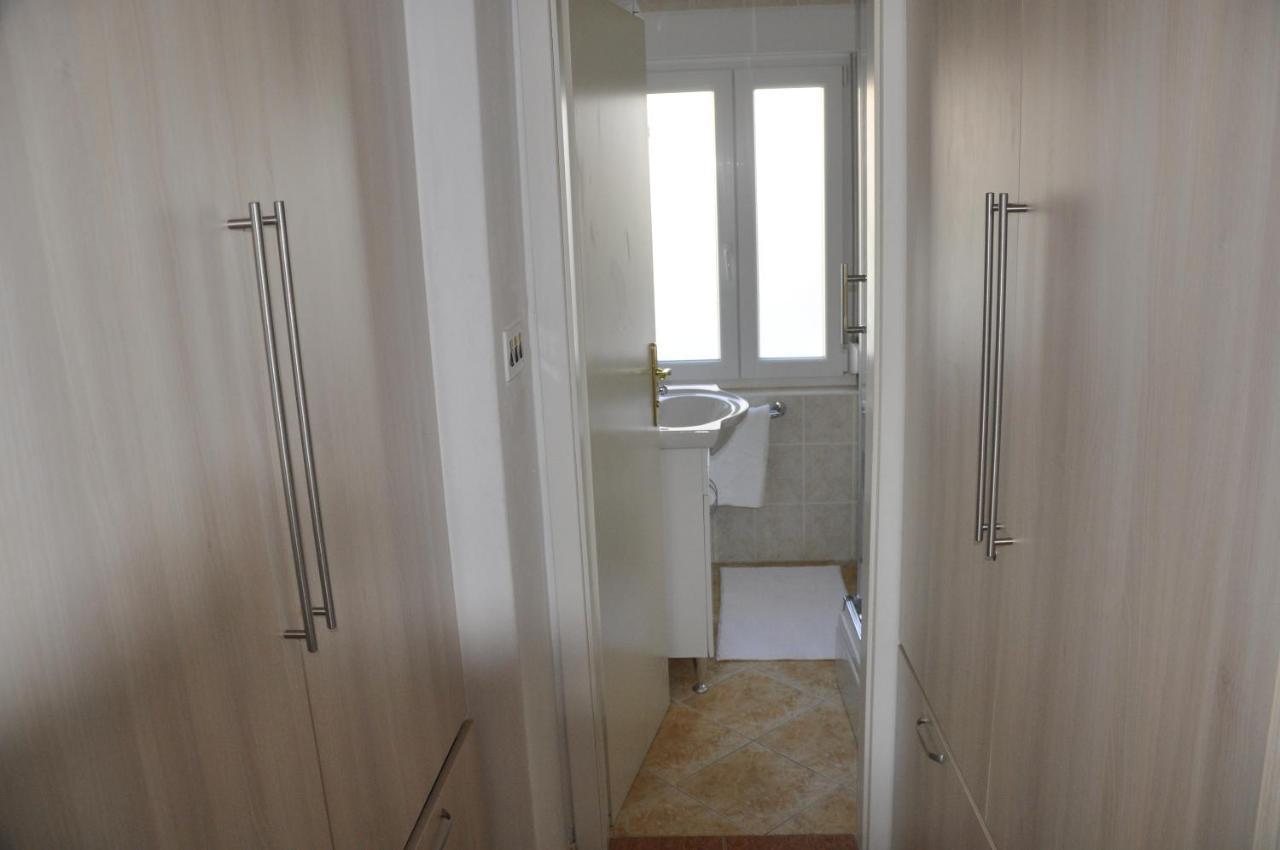 Apartment Katnic 1-2-3 Crikvenica Ngoại thất bức ảnh