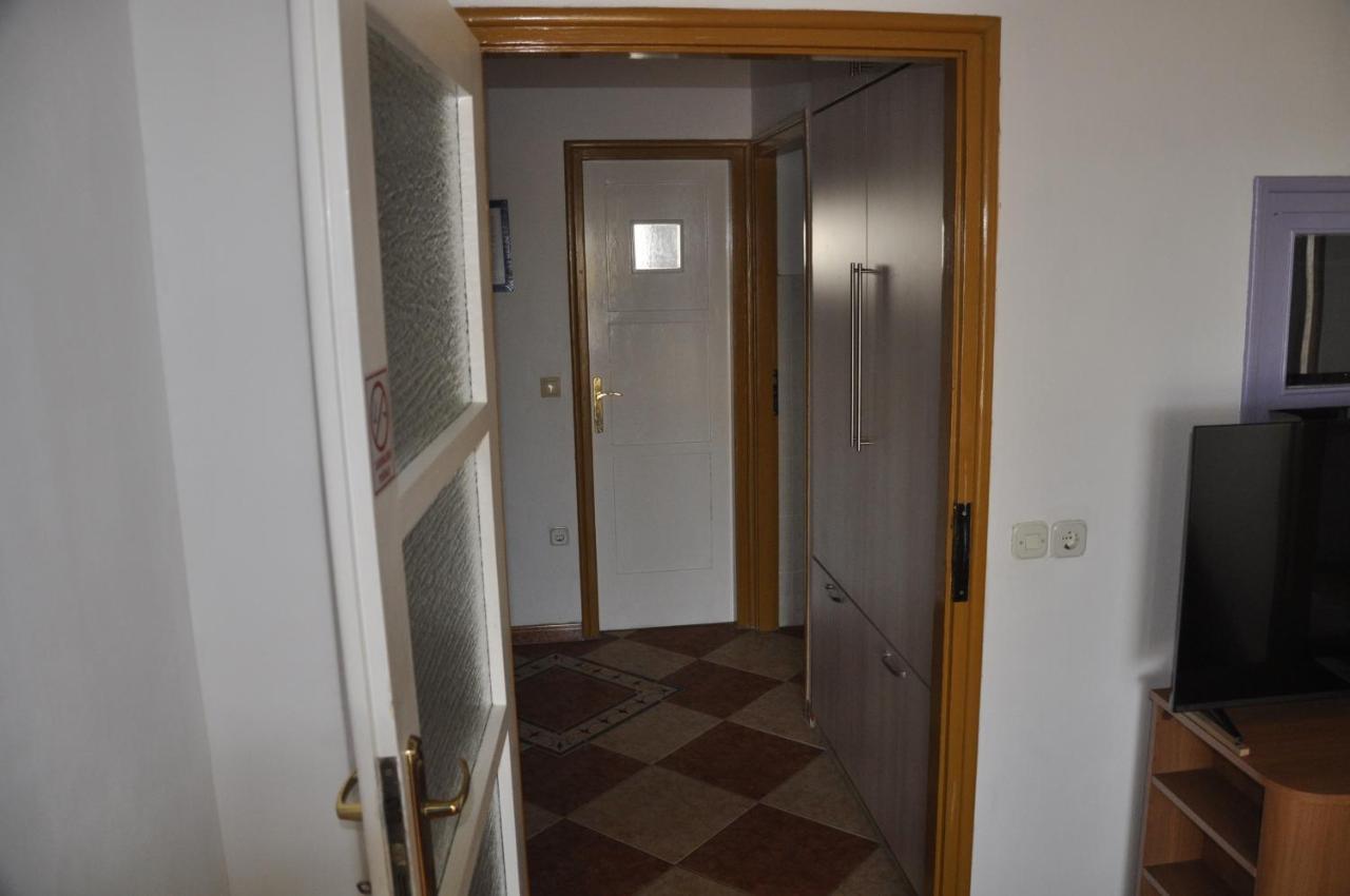 Apartment Katnic 1-2-3 Crikvenica Ngoại thất bức ảnh
