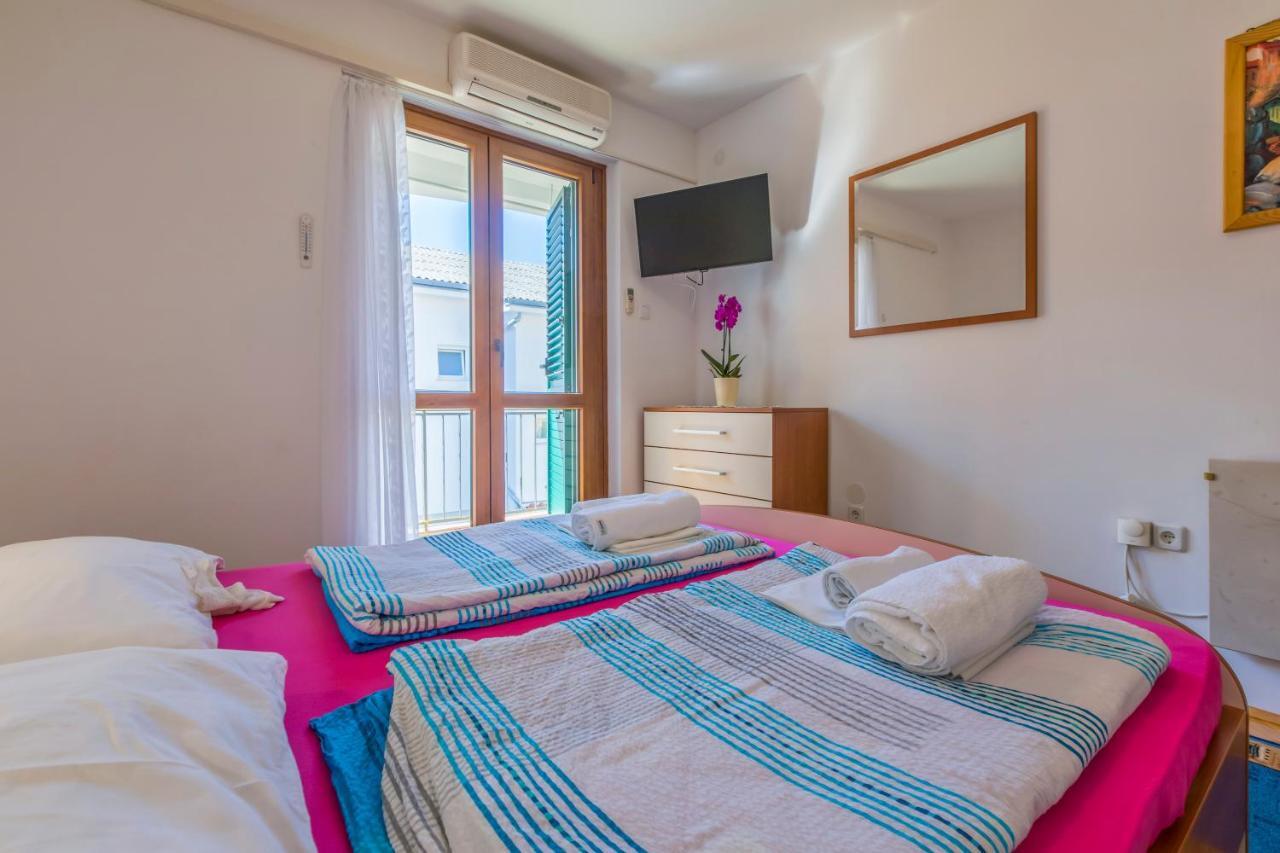 Apartment Katnic 1-2-3 Crikvenica Ngoại thất bức ảnh