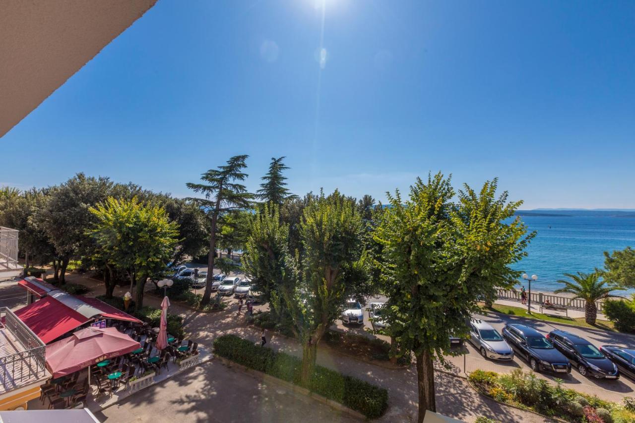 Apartment Katnic 1-2-3 Crikvenica Ngoại thất bức ảnh