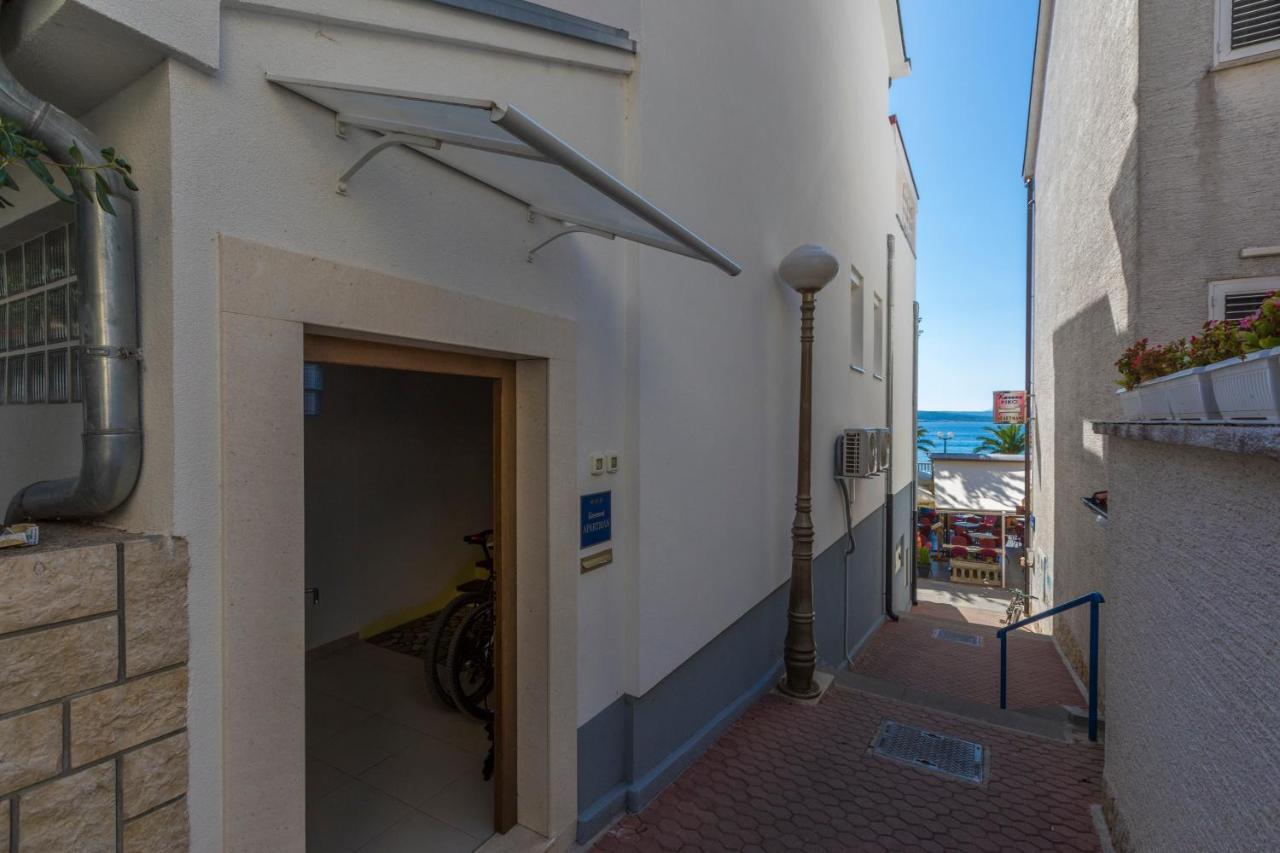Apartment Katnic 1-2-3 Crikvenica Ngoại thất bức ảnh