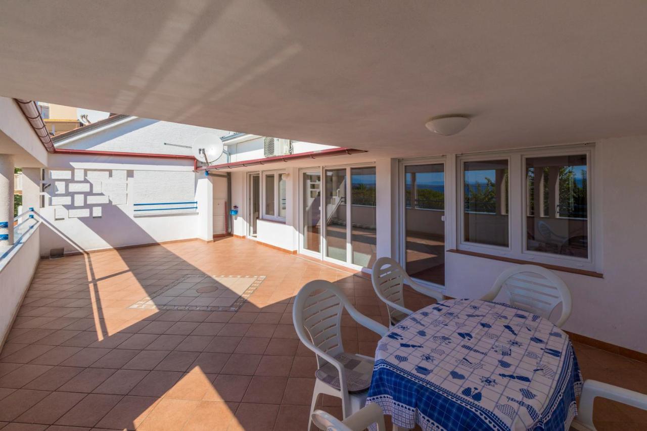 Apartment Katnic 1-2-3 Crikvenica Ngoại thất bức ảnh